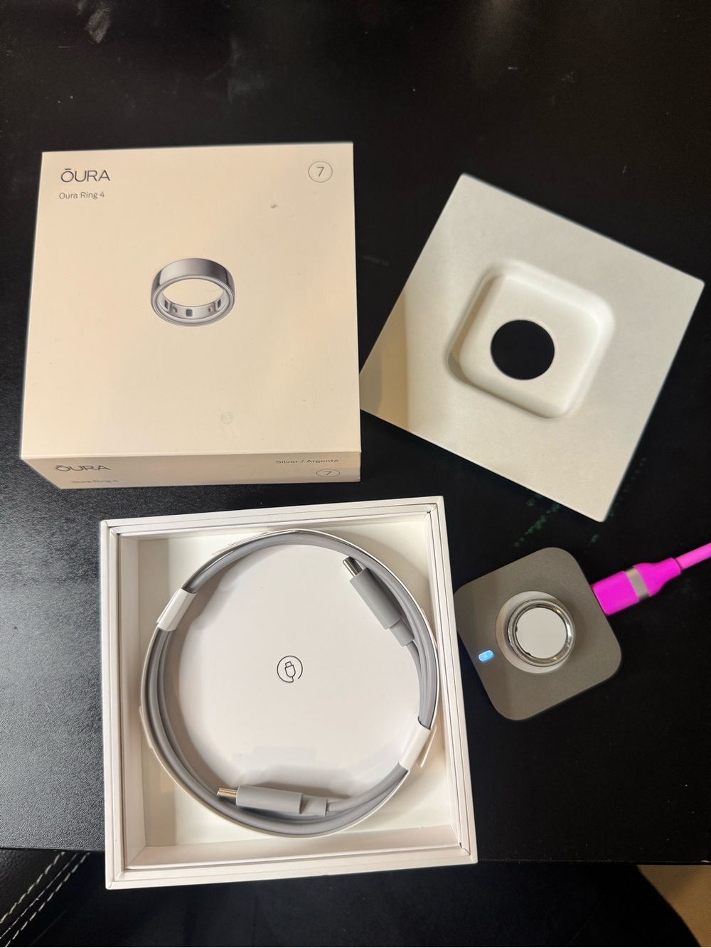 Oura Ring 4 silver with charger and cable (SIZE 7)
